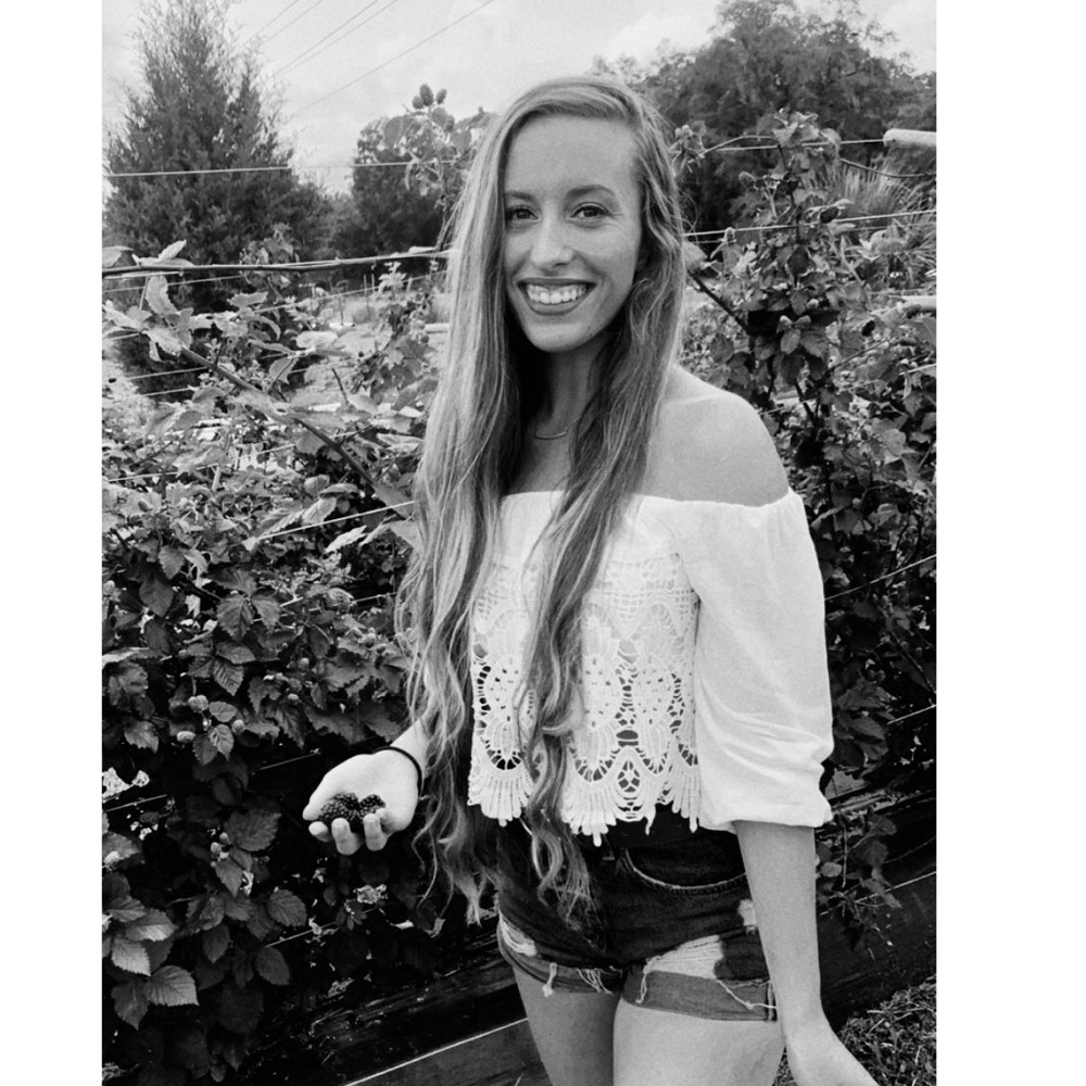 Meet your Posher, Taryn